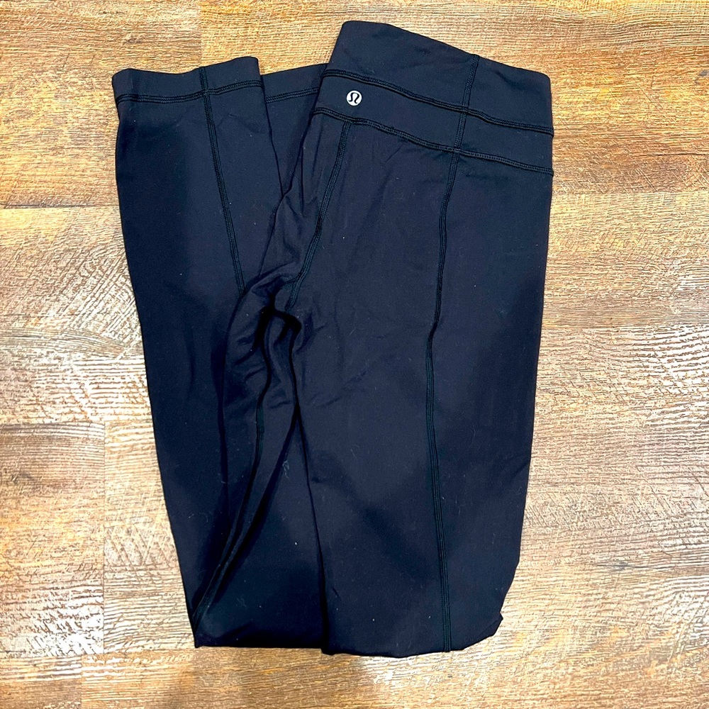 Lululemon straight leg groove pant size 6